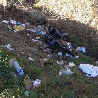 Nuovi abbandoni di rifiuti: appello ai candiolesi per segnalarli (FOTO)