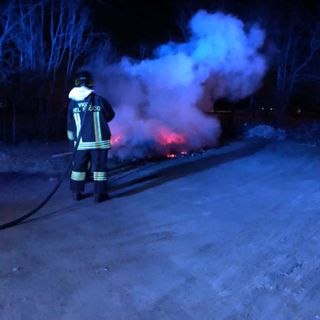 Rogo in via Villafranca a Vigone vicino a un capannone abbandonato (FOTO)