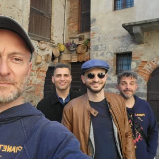 La Quadrilla Folk Band