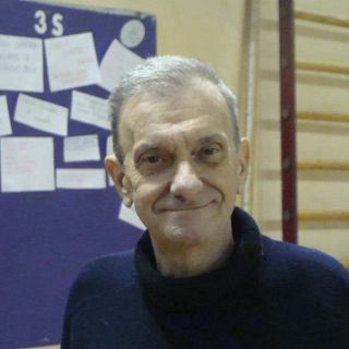 Un pallone al posto dei fiori per salutare “Piero”, il nonno della pallavolo
