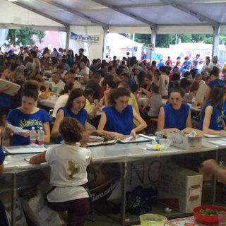 «Una tessera per mantenere vive le manifestazioni di None»