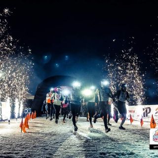 Running Sunset Snow a Pian Munè di Paesana