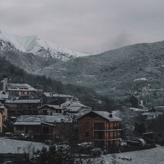 Racconto per immagini della nevicata sul Pinerolese, dalle montagne alla pianura Racconto per immagini della nevicata sul Pinerolese, dalle montagne alla pianura