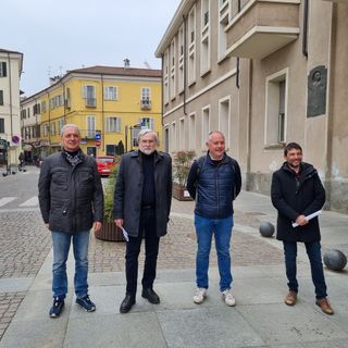 Da sinistra il vicesindaco e il sindaco di Pragelato Mauro Maurino e Giorgio Merlo, il primo cittadino di Usseaux Andrea Ferretti e quello di Fenestrelle Michel Bouquet