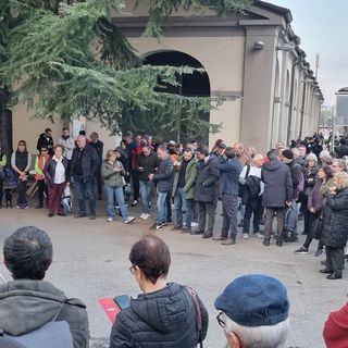 Quasi 4.000 firme per un treno affidabile sulla Pinerolo-Torino