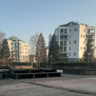 Il Parco di via Midana a Pinerolo deve attendere l’autunno per rinascere