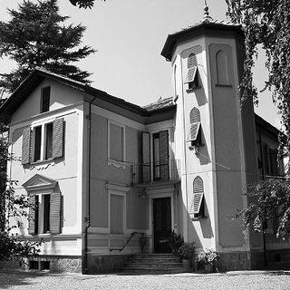 L'ex Villa Soullier su viale Dante, nel 1906