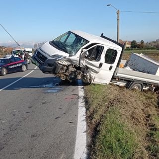 Vigone: scontro frontale tra auto e furgone sulla Provinciale 139