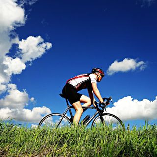 Ciclisti sulla futura ciclabile Pinerolo, Buriasco, Scalenghe