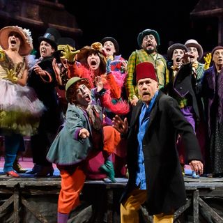 Le atmosfere felliniane contagiano Pirandello: così Lavia porta in scena i suoi &quot;Giganti&quot;