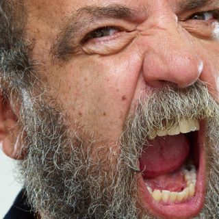 Giobbe Covatta protagonista allo Sporting - Circolo della Stampa Giobbe Covatta protagonista allo Sporting - Circolo della Stampa