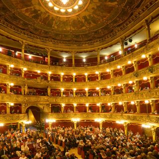 Lo sciopero fa saltare stasera &quot;La vita che ti diedi&quot; al Teatro Carignano