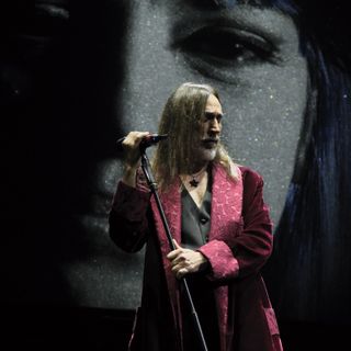 Manuel Agnelli protagonista di LAZARUS al Teatro Carignano (ph Fabio Lovino)