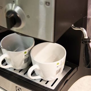 Macchine da caffè a Cialde e Capsule, quali le differenze, vantaggi e svantaggi