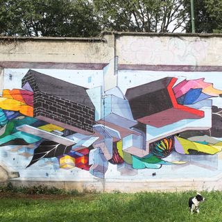 L'omaggio artistico di Etnik ai bambini della scuola primaria Margherita di Savoia di Torino