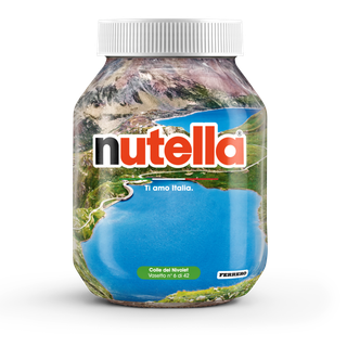 Immagini dei laghi Iren riprodotti sui vasetti Nutella