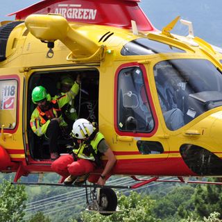 Pian del Frais, si ribalta con il suv e muore un uomo di 90 anni