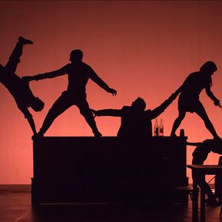 Con Speakeasy, il circo si cala nelle atmosfere dei gangster