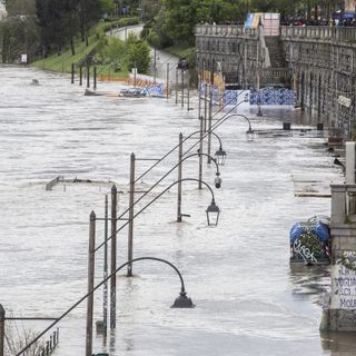 Maltempo, la pioggia ha smesso di cadere ma a Torino il livello del Po sale ancora