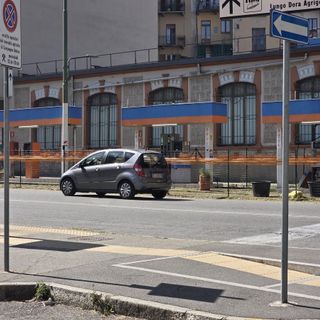 Benzinaio abbandonato