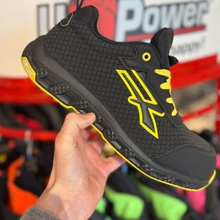 Scarpe antinfortunistiche estive: come scegliere il modello giusto per lavorare con il caldo