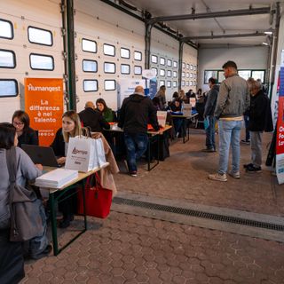Una immagine della scorsa edizione di Moncalieri Lavora