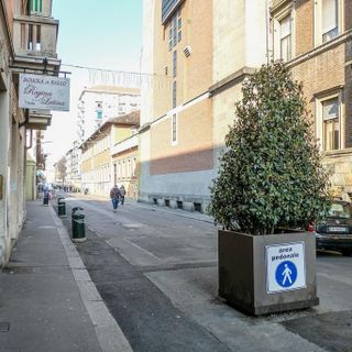 Via Vibò diventa isola pedonale: telecamere attive dal 30 giugno, multe dal 1° agosto