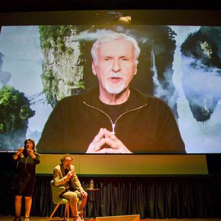 James Cameron, l'incontro è online ma la è sala gremita: “Spero la mostra a Torino sia di ispirazione ai giovani" James Cameron, l'incontro è online ma la è sala gremita: “Spero la mostra a Torino sia di ispirazione ai giovani"