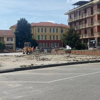 Santena, il Comitato cittadino contro l'inizio dei lavori in piazza della libertà