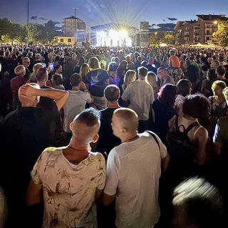 Alex Britti fa ballare tutta piazza Dolci per il Beinasco Summer Festival