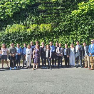 Nella scuola Sandro Pertini arriva la parete verde anti-smog delle Atp Finals 2024