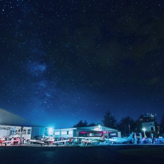 Una Notte all'Areo Club Torino:  la pista dell’aeroporto si trasforma in una mostra a cielo aperto