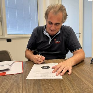 La firma dell'accordo