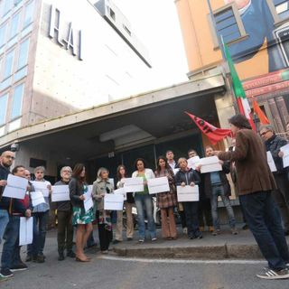 Il presidio davanti la Rai