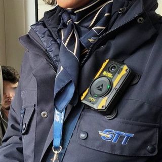 Grazie alla bodycam è stata ripresa l'aggressione
