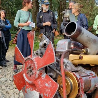 A Nichelino Mike Nelson riproduce un motore dell'iconico camion Fiat 650N