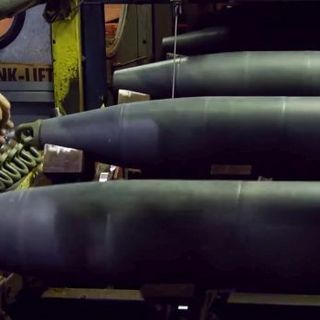 Cifre allarmanti sulle armi da fuoco perdute e rubate in Ucraina, quasi mezzo milione