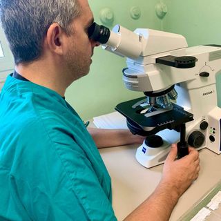 Un innovativo microscopio per il Mauriziano