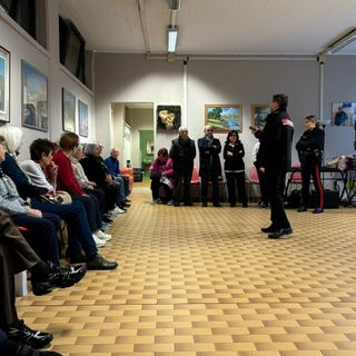 Un incontro per mettere in guardia gli anziani contro i rischi di truffa