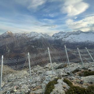 Nuove reti fermaneve a protezione delle case di Balme