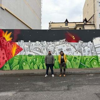 Nichelino, un murale per tenere acceso un faro sulla tragedia di Gaza