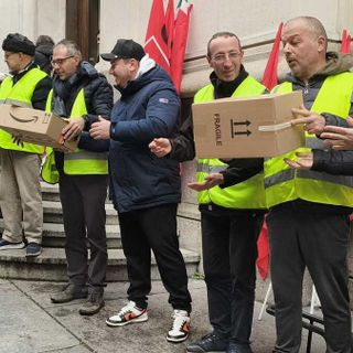 Protesta dei lavoratori Postalcoop Protesta dei lavoratori Postalcoop