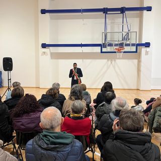 Con il Social Hub Grugliasco regala nuova vita all'ex scuola media Gramsci Con il Social Hub Grugliasco regala nuova vita all'ex scuola media Gramsci