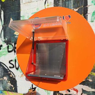 Il defibrillatore rubato al parco Di Vittorio