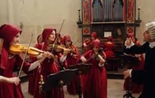 Un fermo immagine del film diretto da Damiano Michieletto