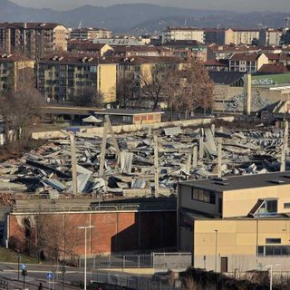 La demolizione dell'area della Gondrand