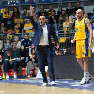 Dubbi sul futuro del basket a Torino Dubbi sul futuro del basket a Torino