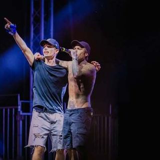 Dal progetto 10042 a Nichelino fino al palco con Fedez