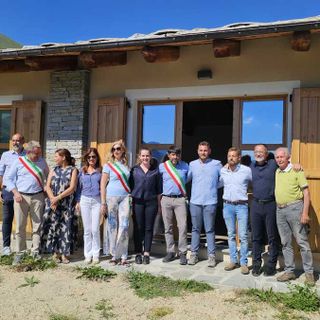 Inaugurato a Usseaux il nuovo agriturismo comunale