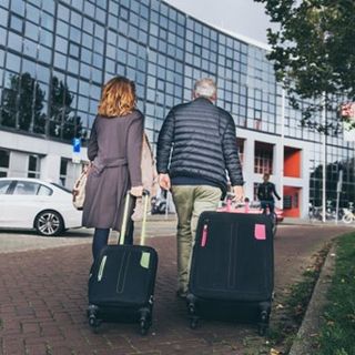 Coronavirus, l'allarme delle agenzie di viaggio: &quot;Crollo di fatturato fino al 100%: ci aspettiamo più attenzione da Regione e Governo&quot;